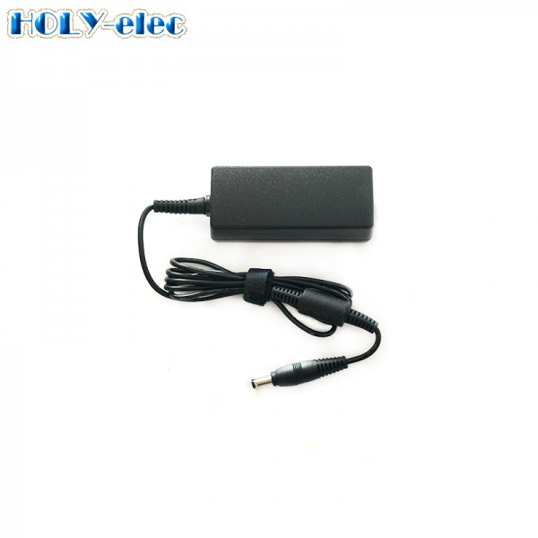Laptop Charger Ac Dc Power Adapter 19V 1.58A 5.5*2.5mm for Toshiba